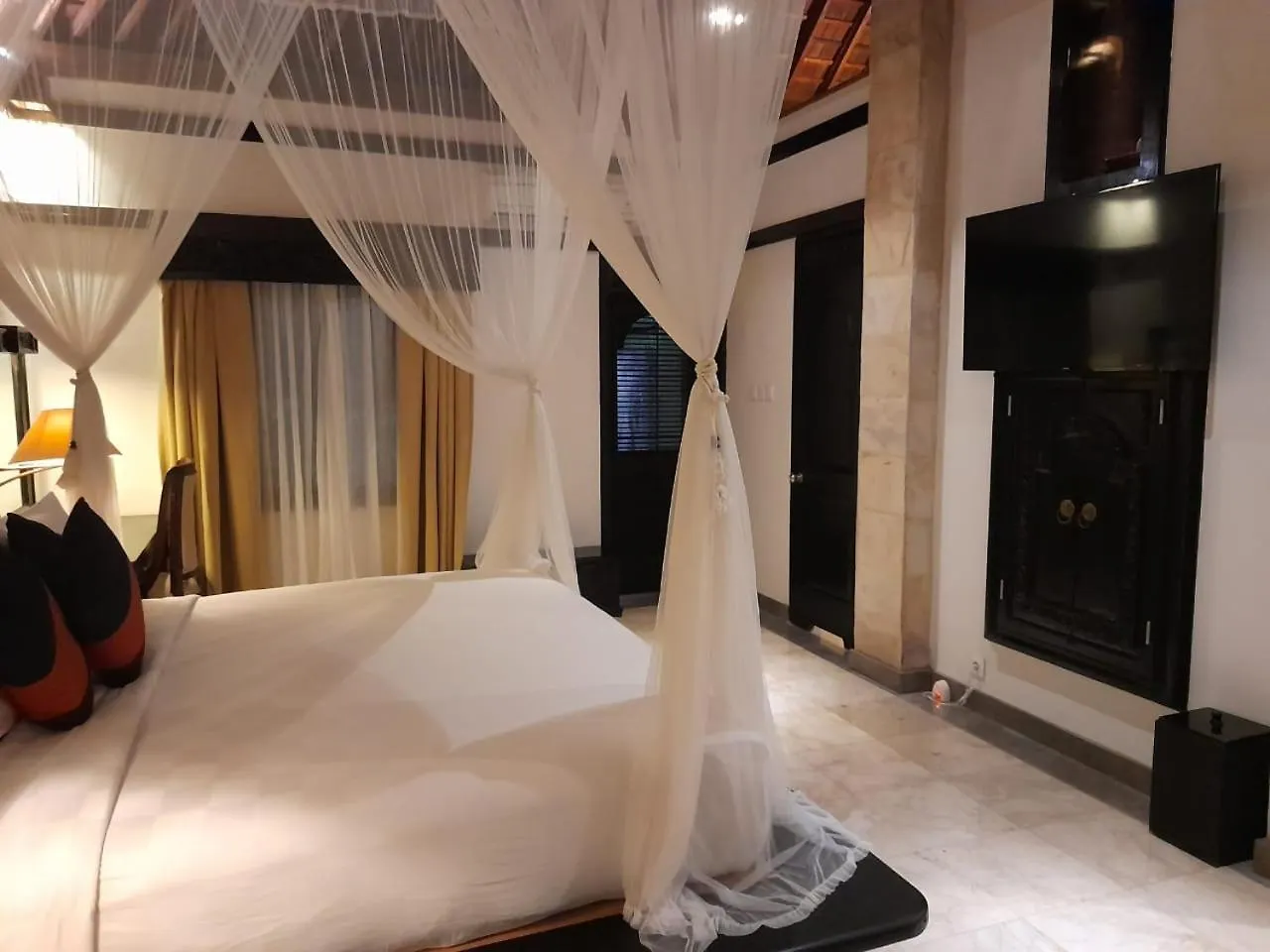 Resort The Royal Beach Seminyak